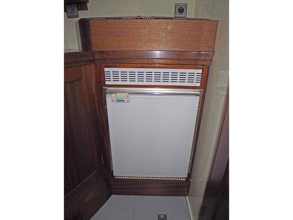 Cabin en avant, H&eacute;bergements